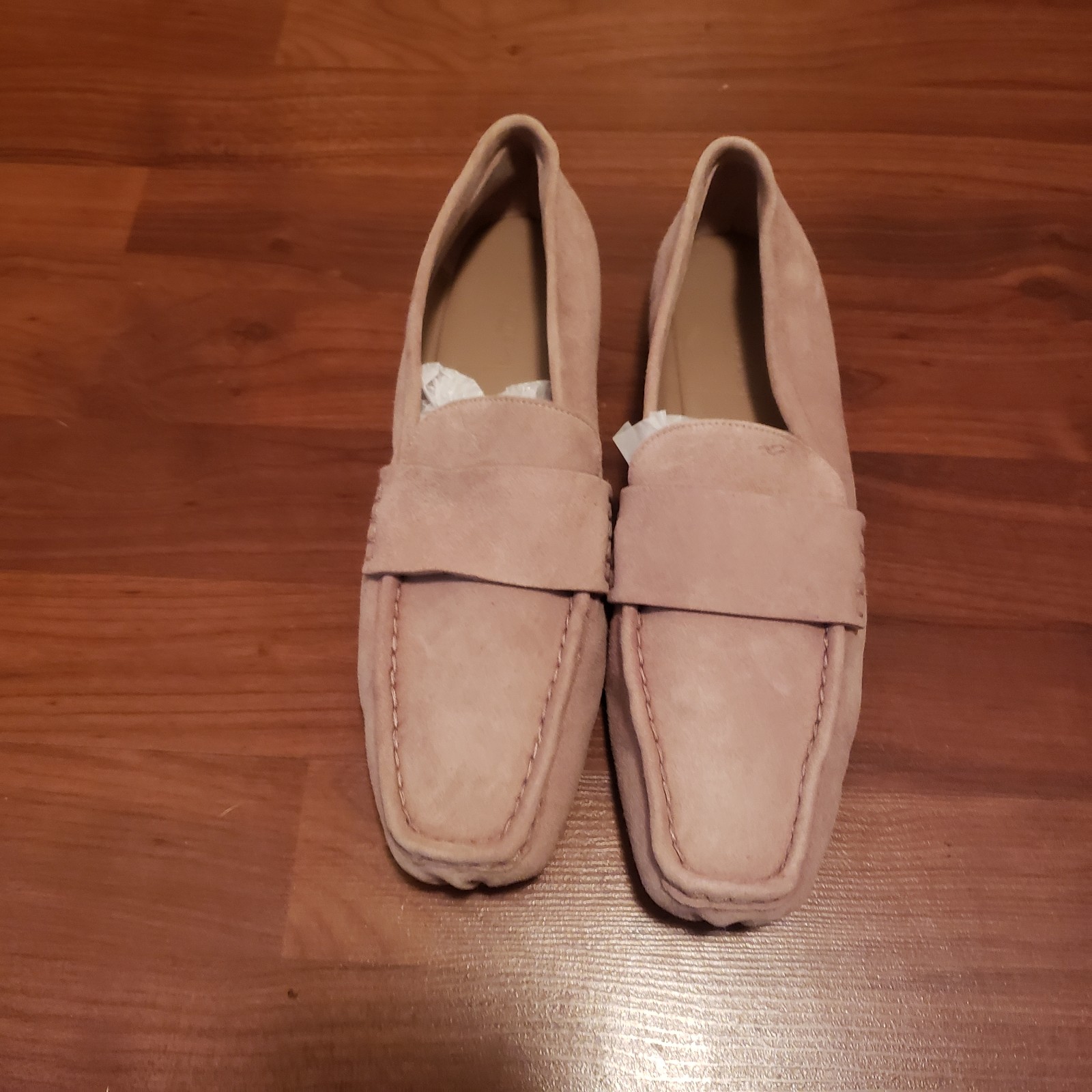 Lafayette 148 New York Loafers * Cream * Suede * Size 40/8.5 * NWOB/T