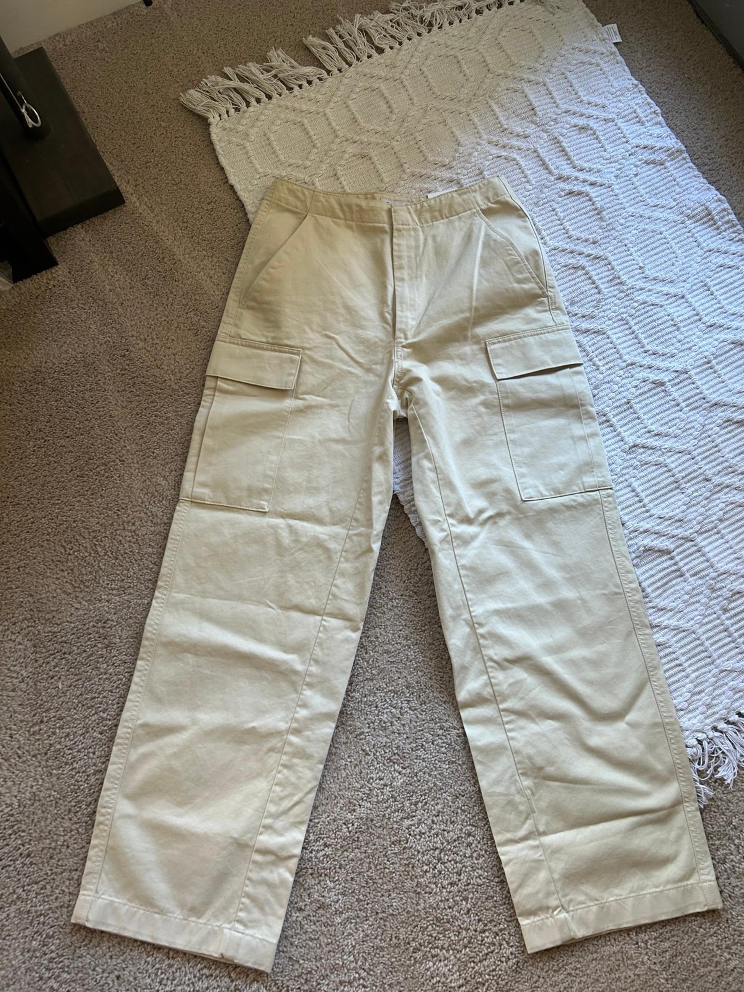 Calvin Klein wide leg cargo pants