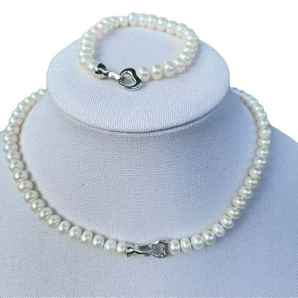 Cultured Freshwater Pearl Necklace And Bracelet Set With Heart Shaped 925S Clasp