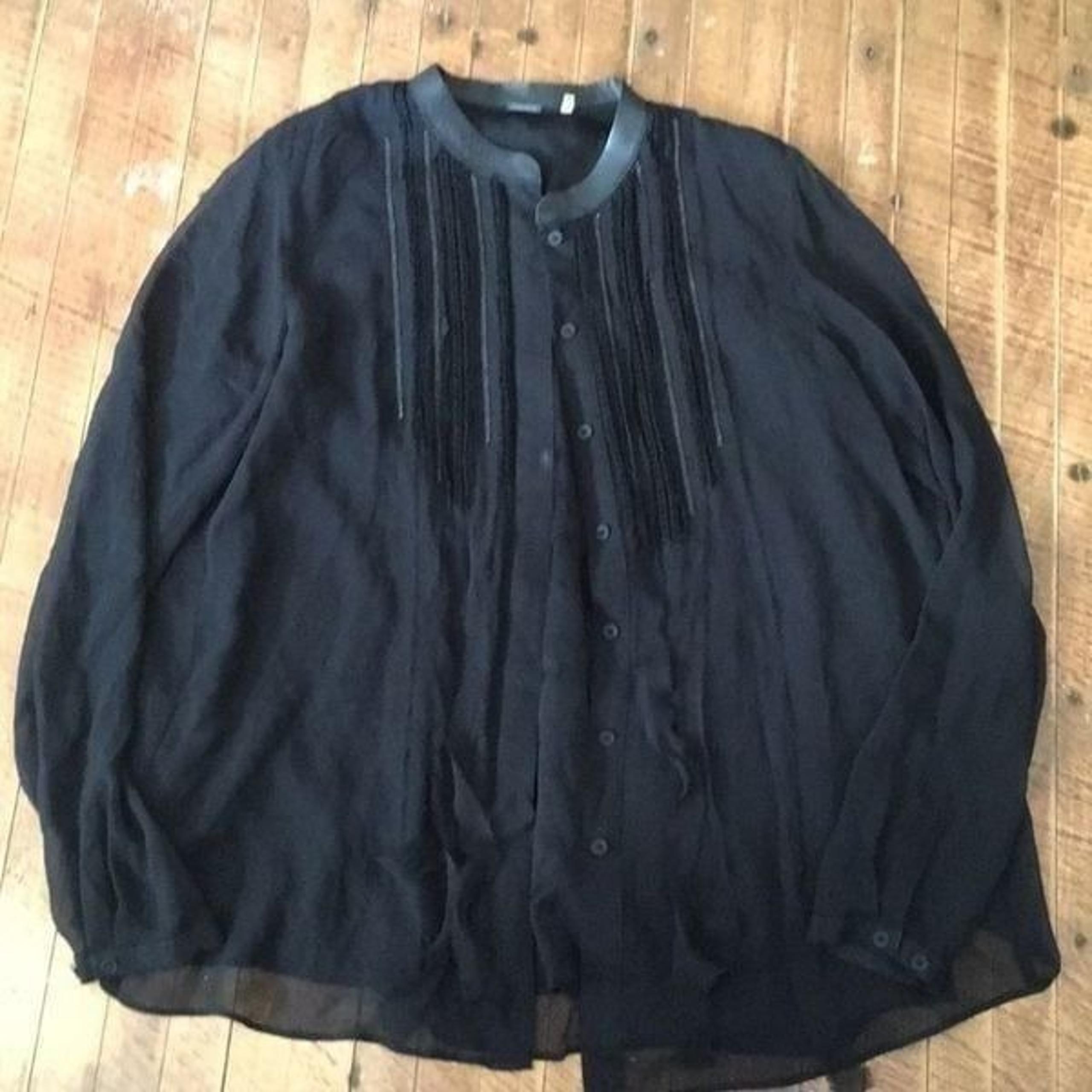 Elie Tahari xs whimsical silk sheer black blouse