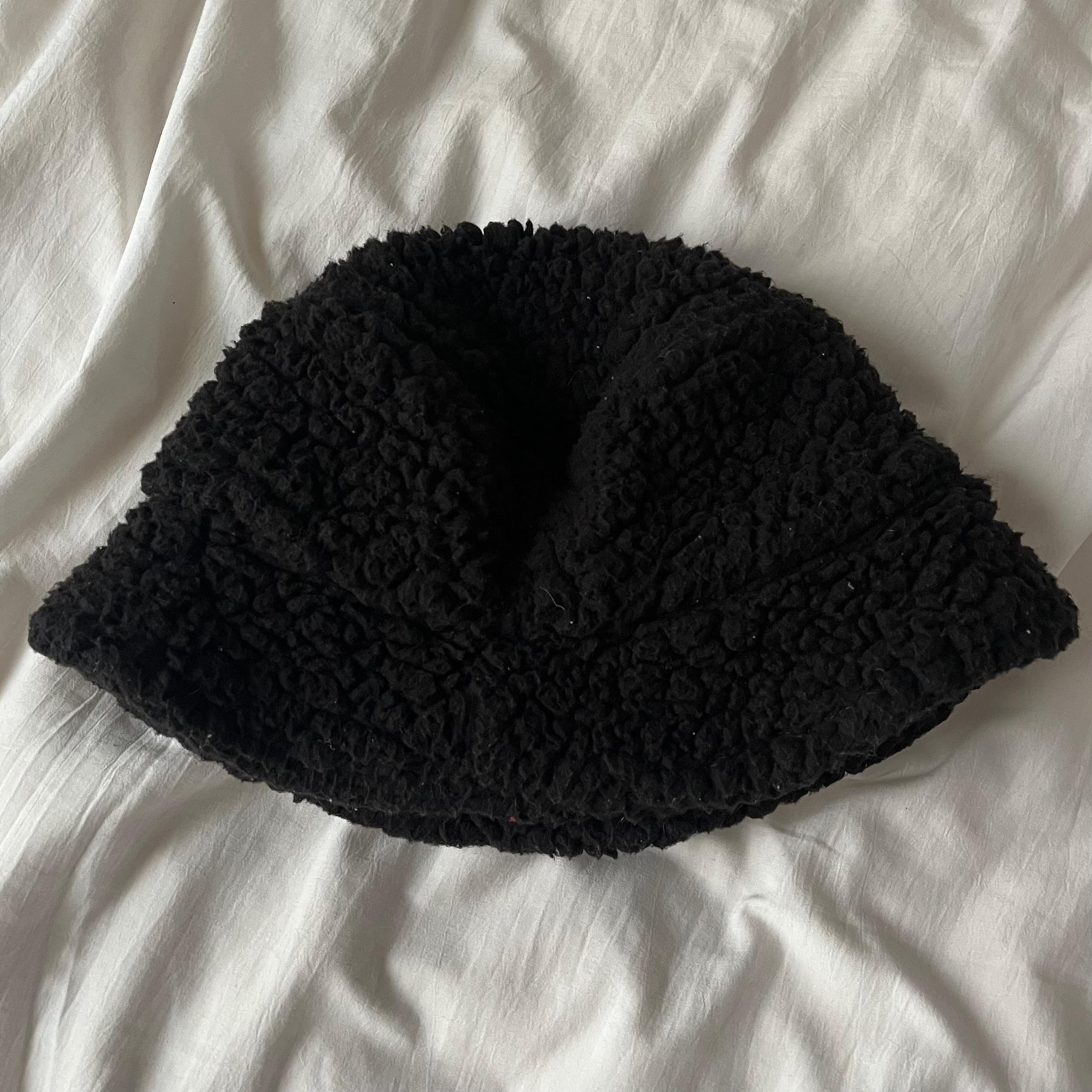 fluffy black sherpa bucket hat