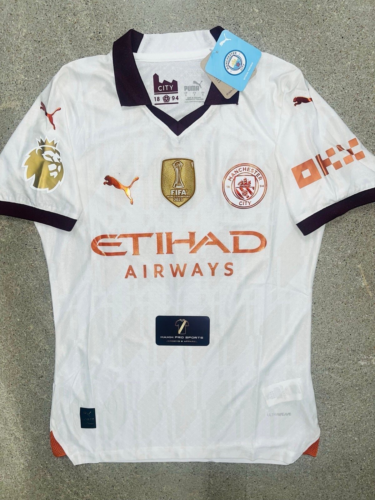 Manchester City 2024 Away #9 HAALAND PUMA Player Version Soccer Jersey - M (PV)