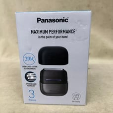 Panasonic Swipe Right Compact Shaver, Unisex Electric Razor/UNISEX/ ES-CM3A-W.