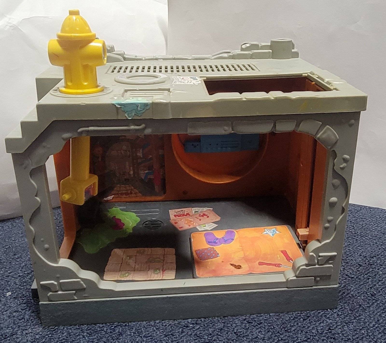 TMNT Teenage Mutant Ninja Turtles Sewer Lair **INCOMPLETE**