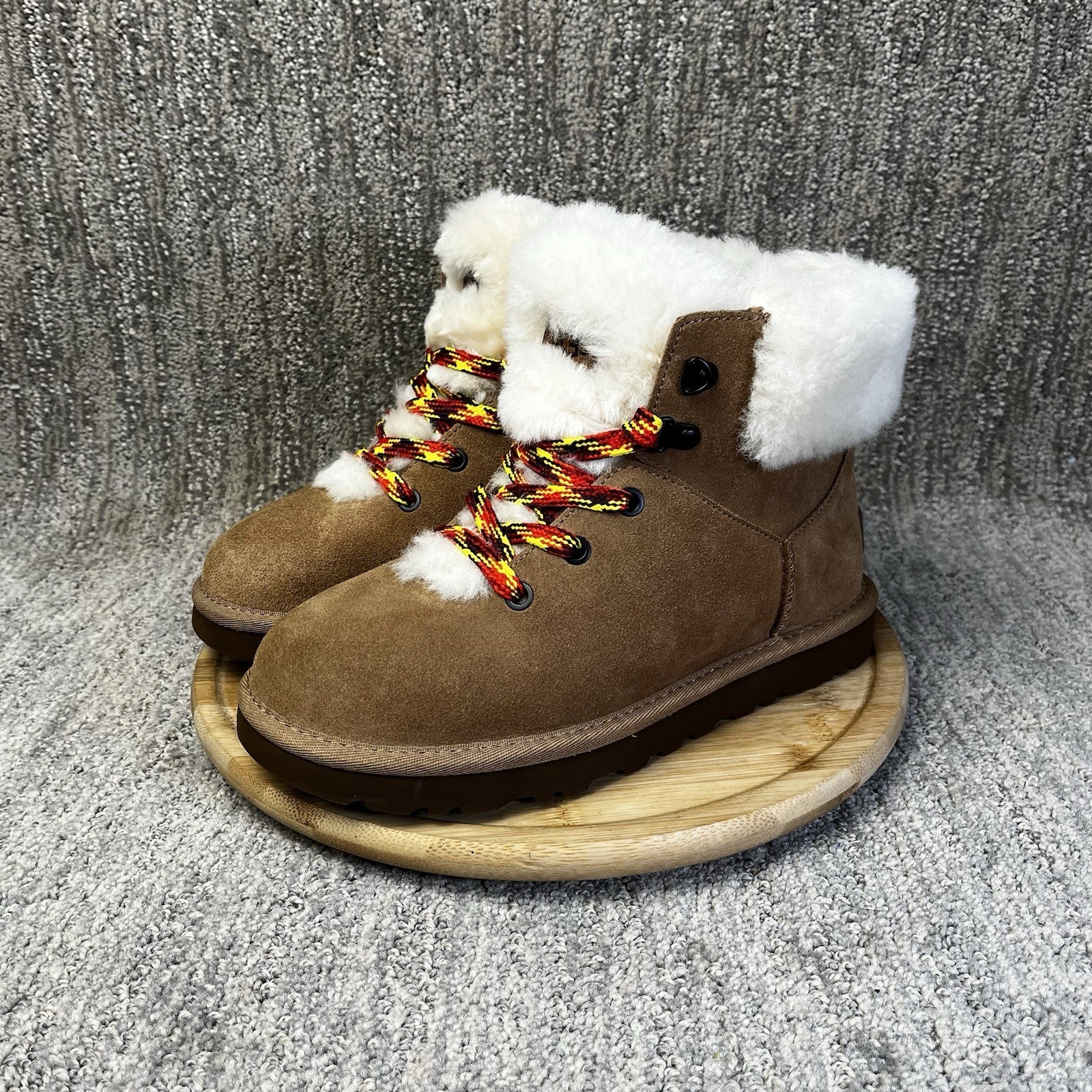 NEW UGG Classic Mini Alpine Women’s Sz 6 Lace Up Boots Chestnut Brown Lined NWOB
