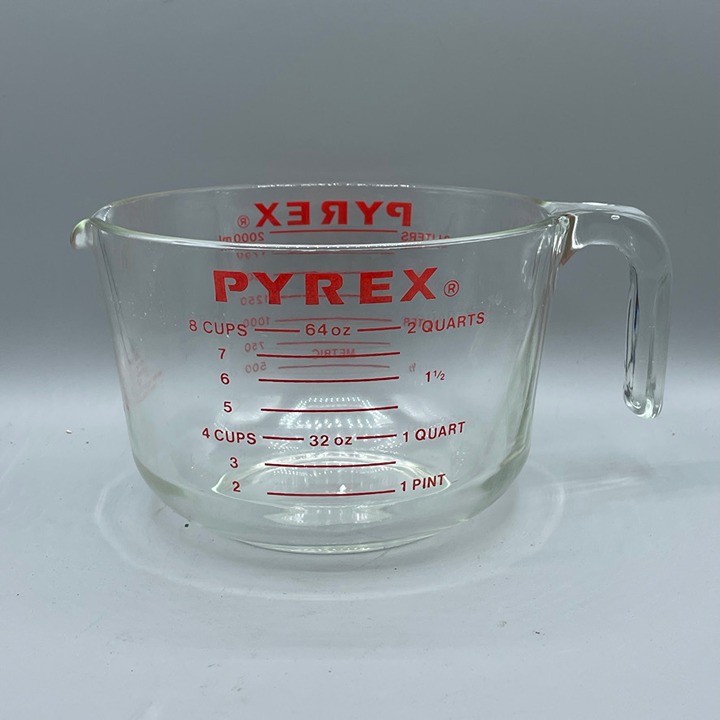 Corning Pyrex 564 Glass Measuring Bowl 8 Cup 2 Liter Red Lettering Open Handle Corning Pyrex 564 Glass Measuring Bowl 8 Cup 2 Liter Red Lettering Open Handle