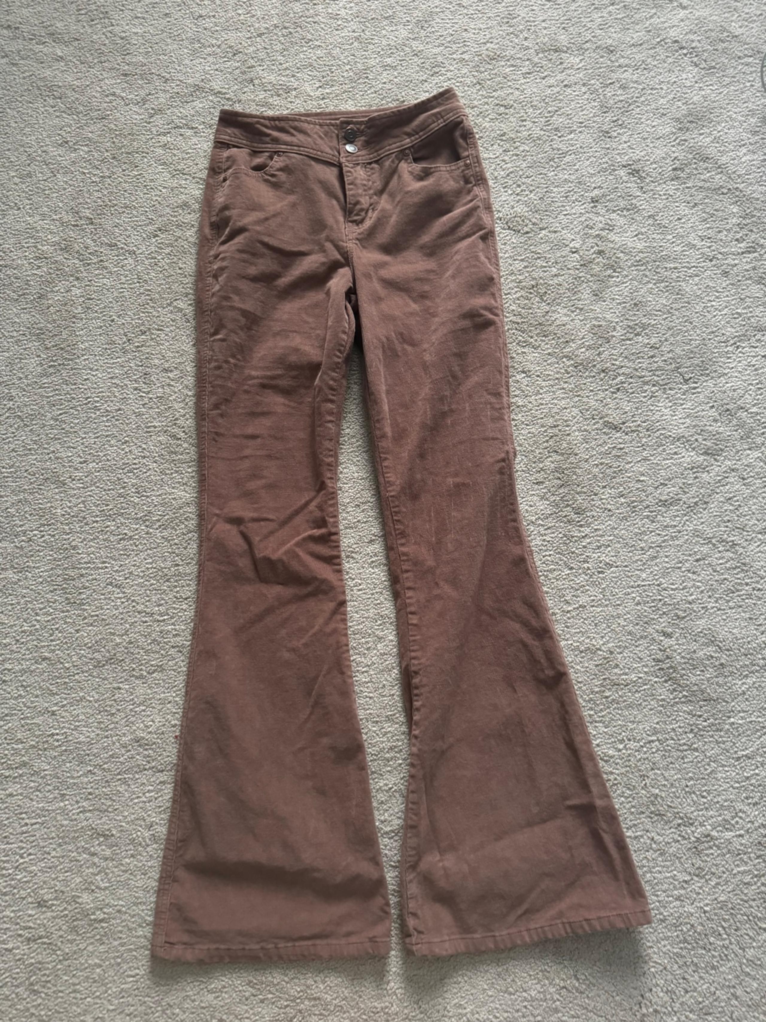 corduroy flare jeans 3/26