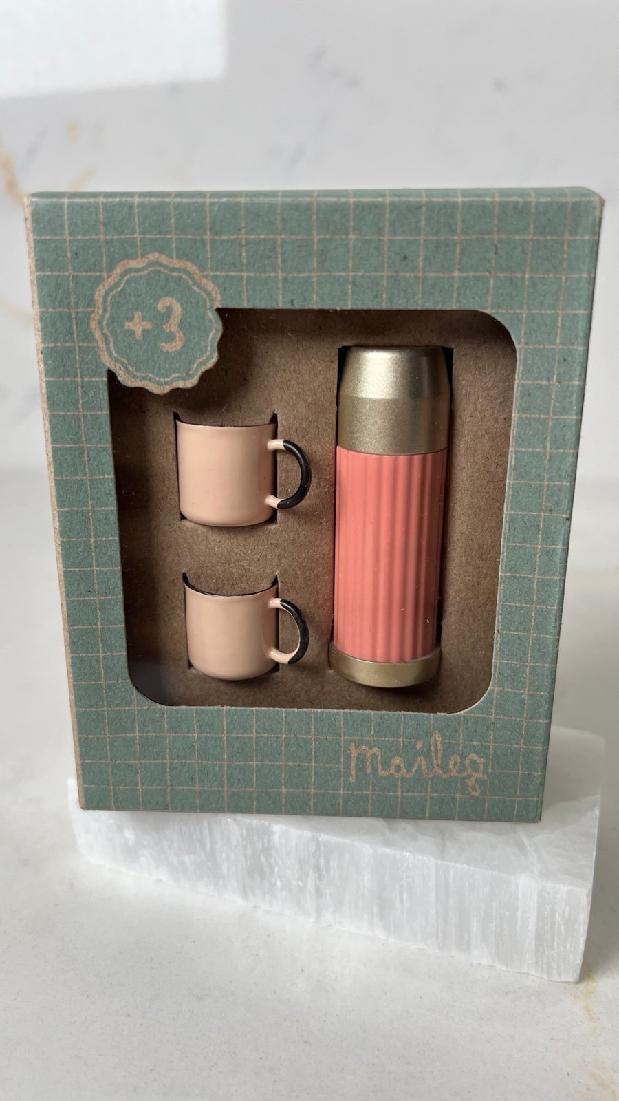 Maileg Thermos and Cups in Coral