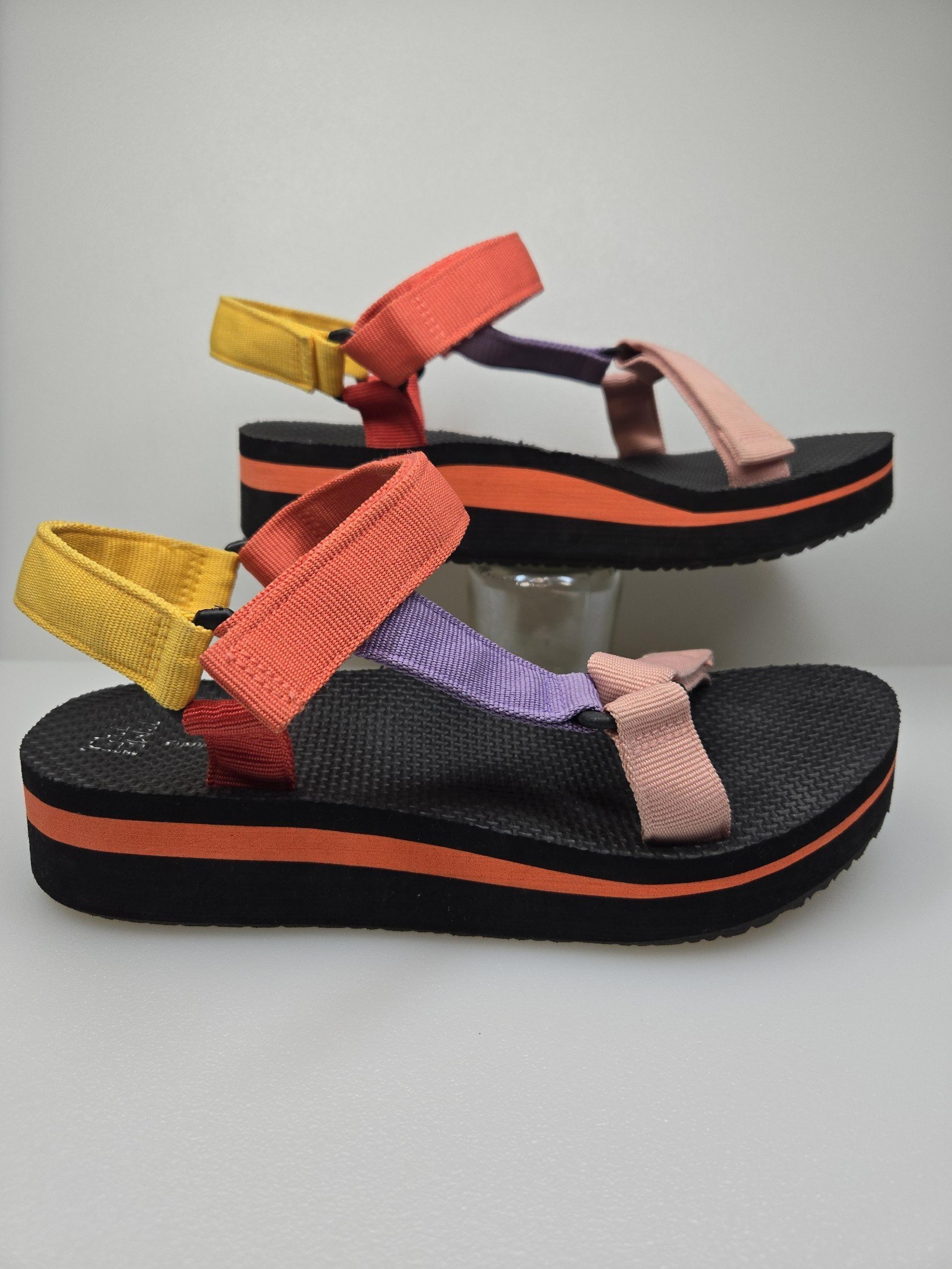 Time and Tru Platform Nature Multi Color Pastel Sandals Rainbow Women's  Size 9