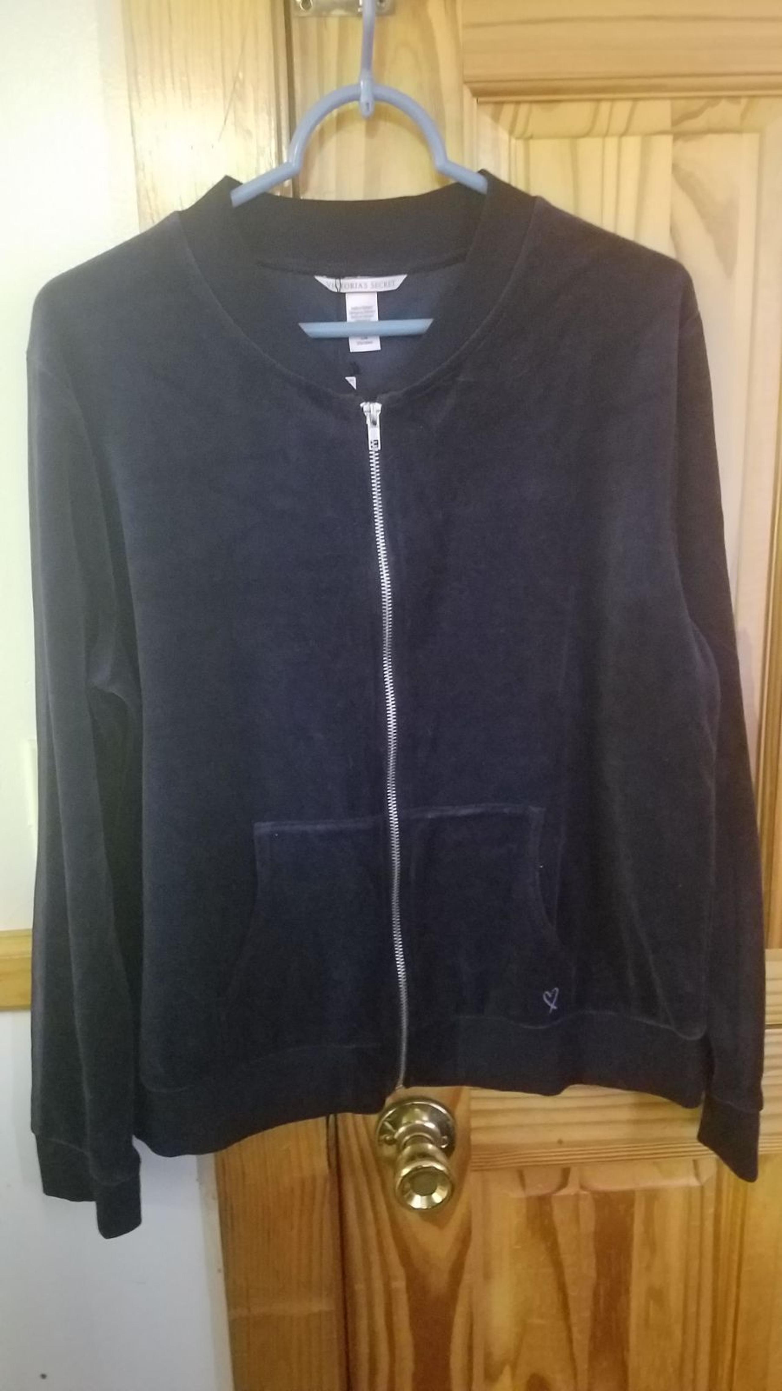 Victoria's Secret Velour Jacket Lg $50