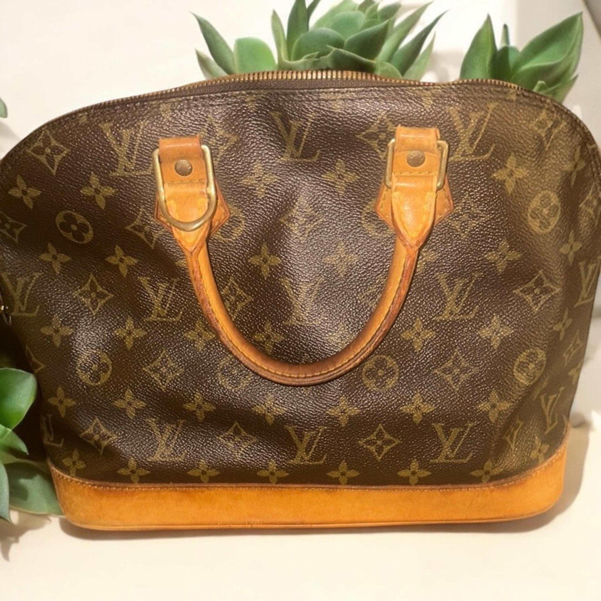 Louis Vuitton Vintage Monogram Alma Handbag - GUC