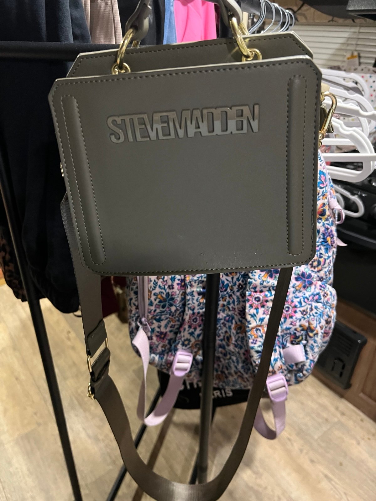 Steve Madden purse will clean