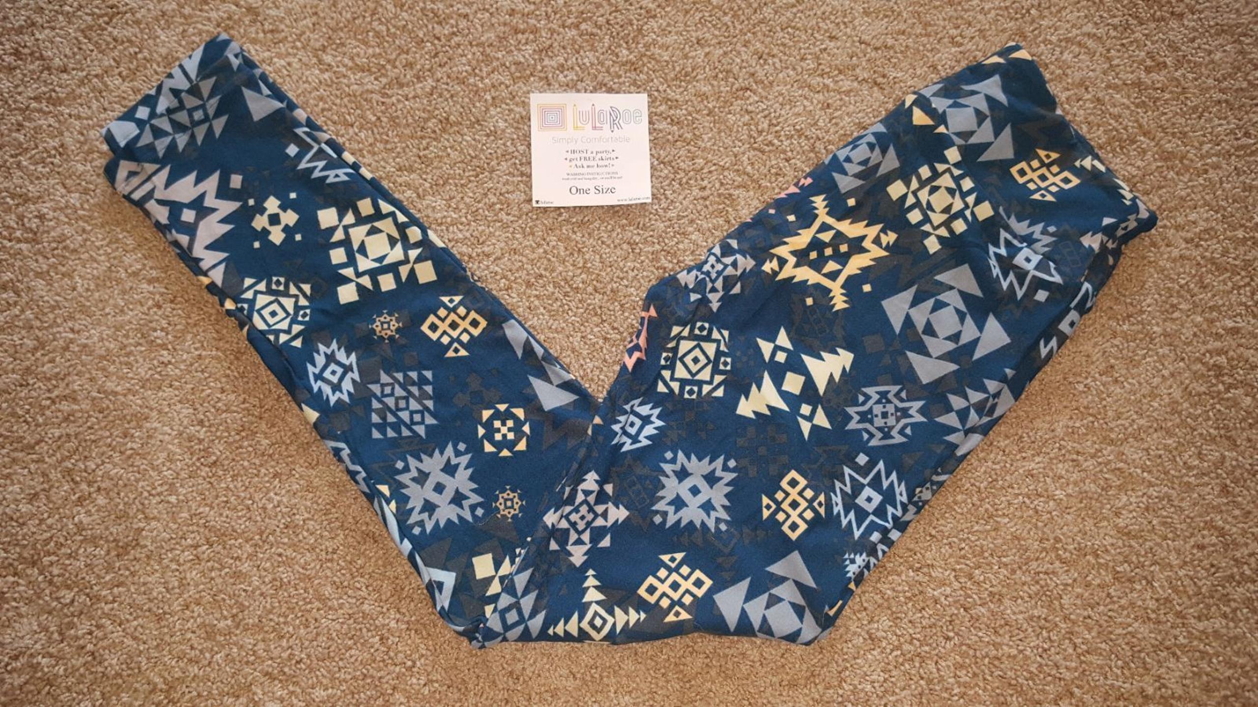 LuLaRoe OS Tribal Leggings