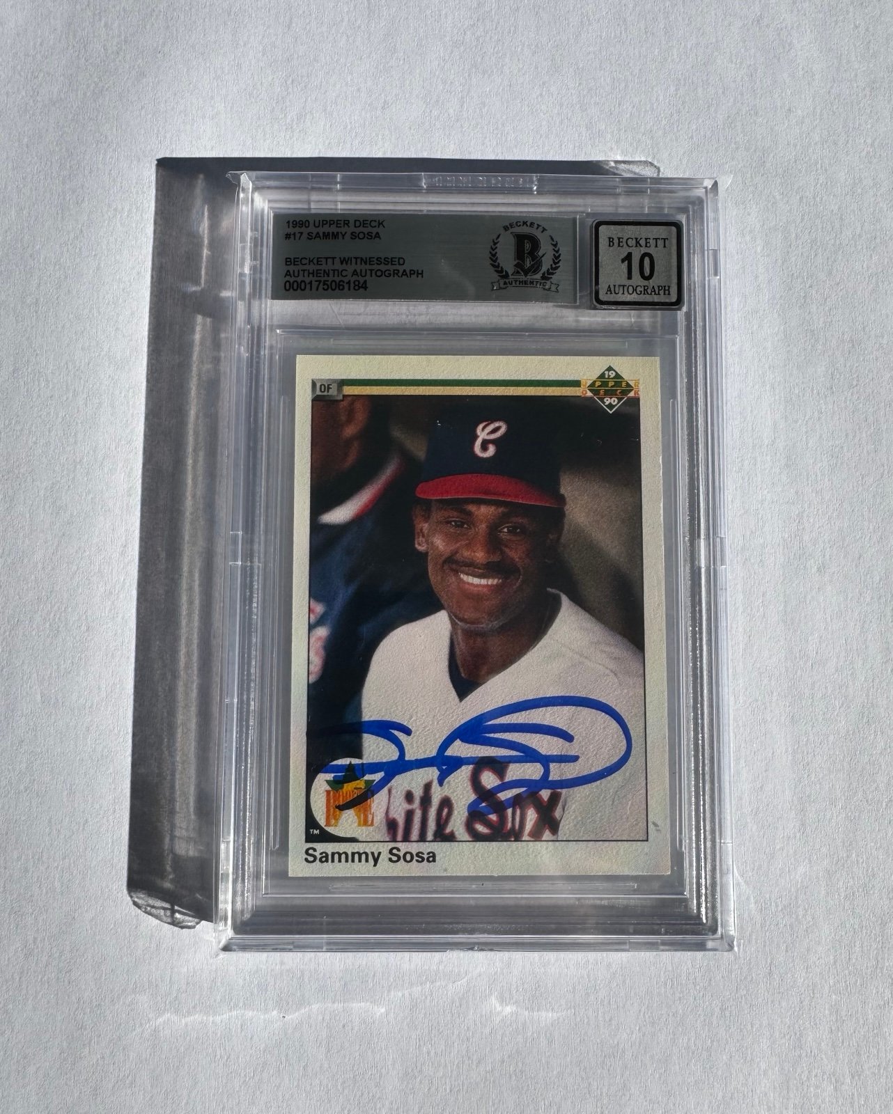 Sammy Sosa Chicago Cubs Autographed Card