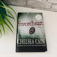 SWEETHEART - CHELSEA CAIN - SIGNED 1ST/1ST