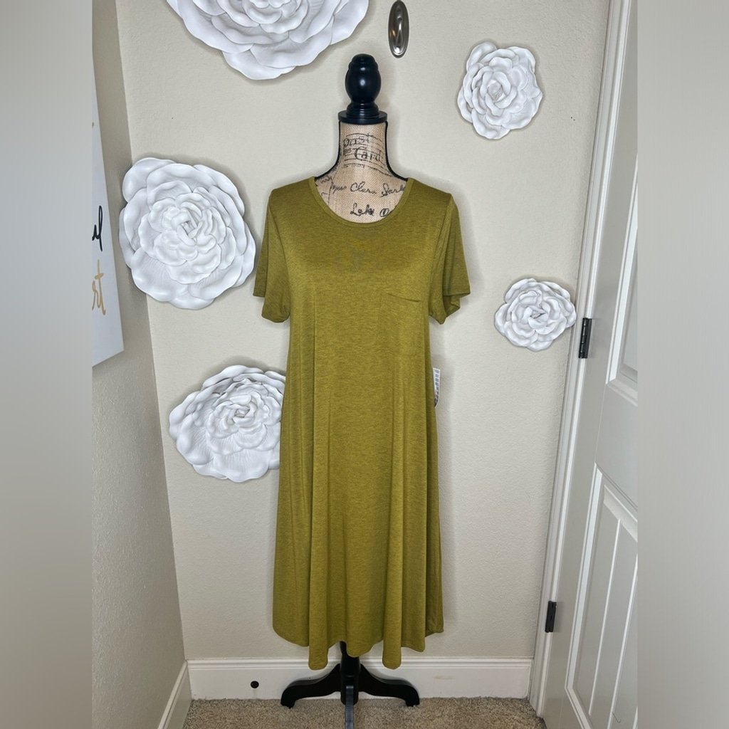 LuLaRoe Carly Discontinued Heathered Golden Mustard Dress Size Large