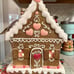 GORGEOUS XLARGE VALENTINE’S DAY GINGERBREAD HOUSE VHTF