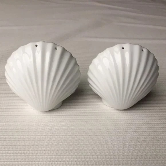 Pepper Shaker Set Beach Ocean Home Decor