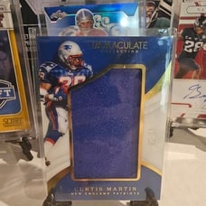2017 Immaculate Colletions Curtis Martin Game Worn Patch /25 SSP Patriots Jets
