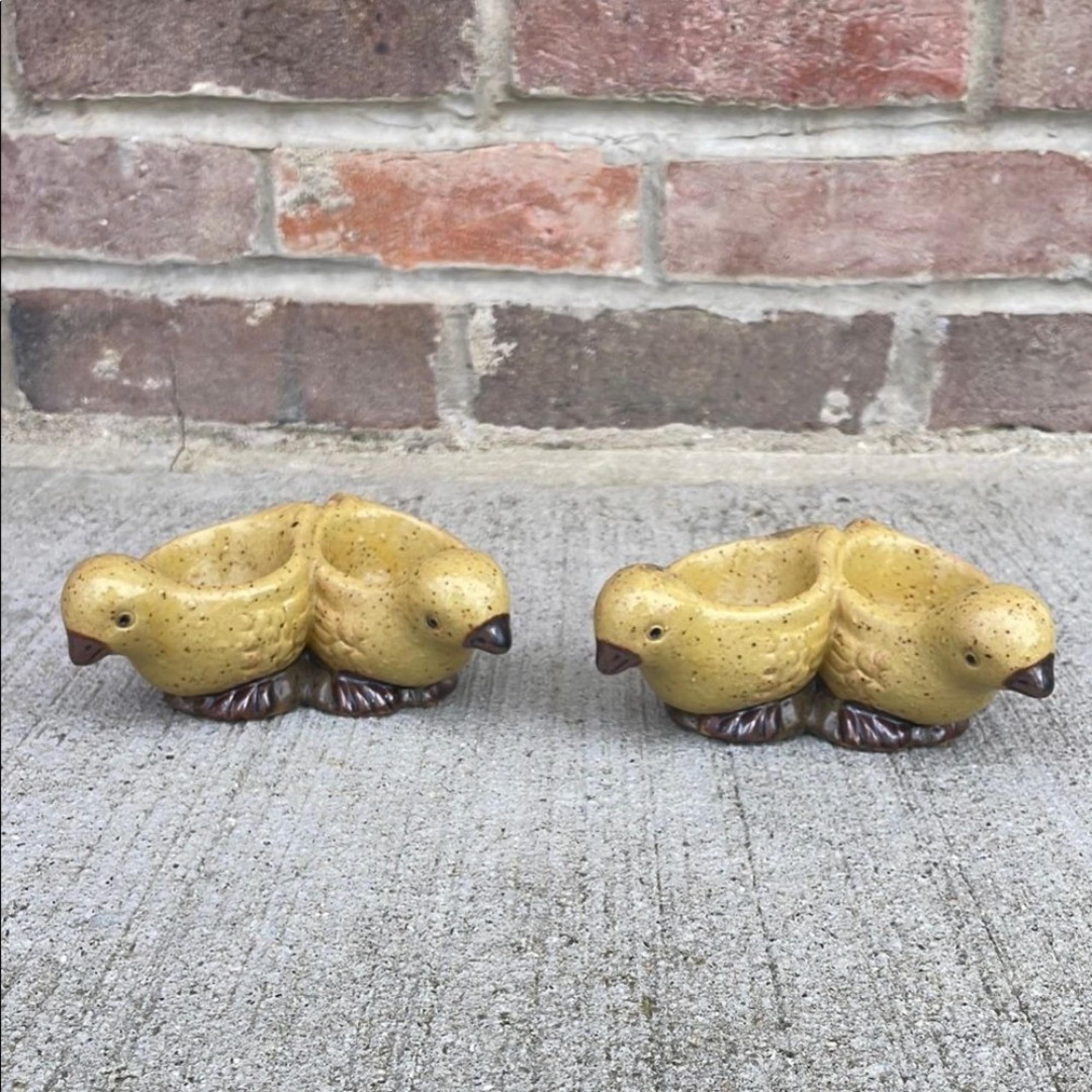 Vintage Vandor Chicken Egg Holders Chicks 70s Retro Lot of 2