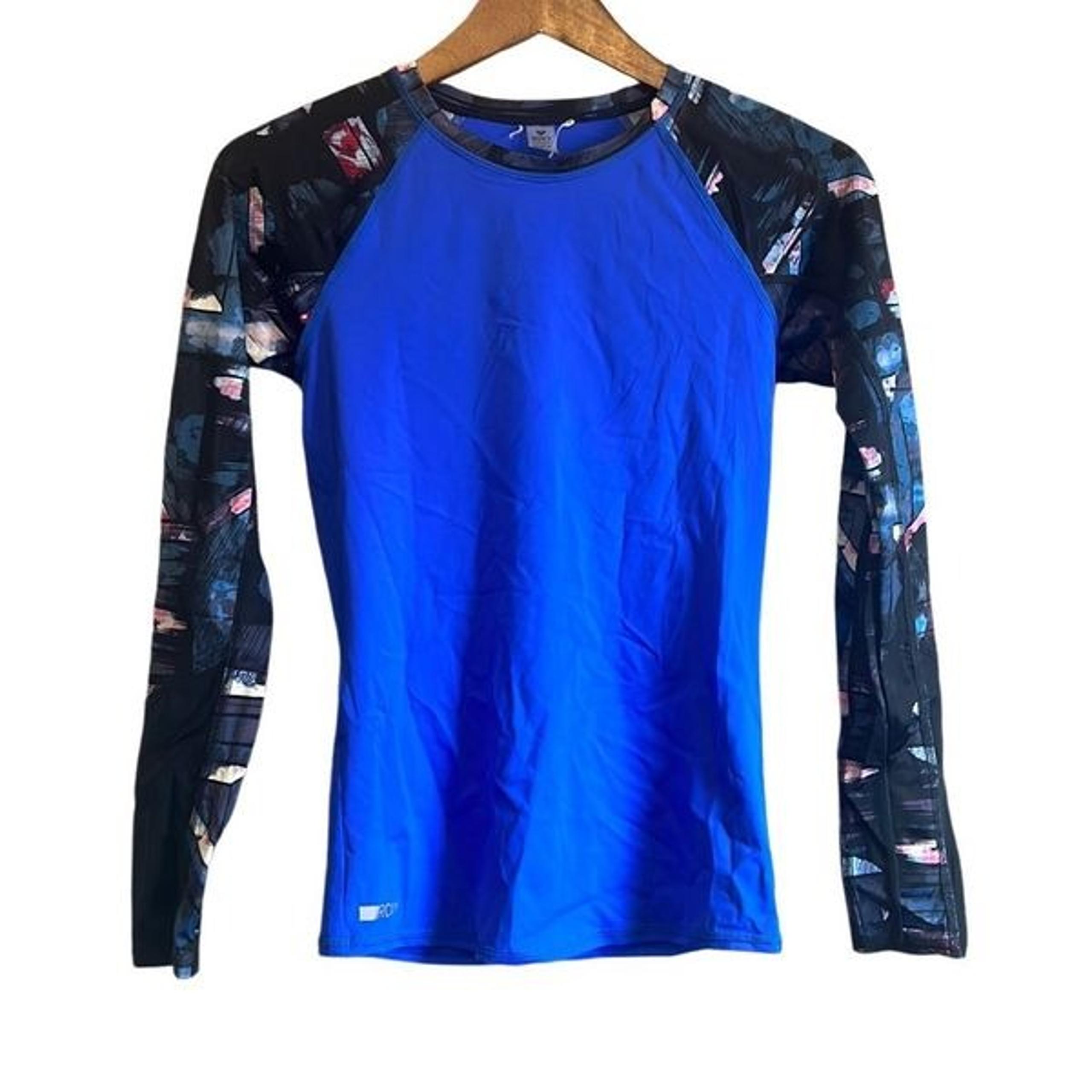 Roxy rash guard top size medium