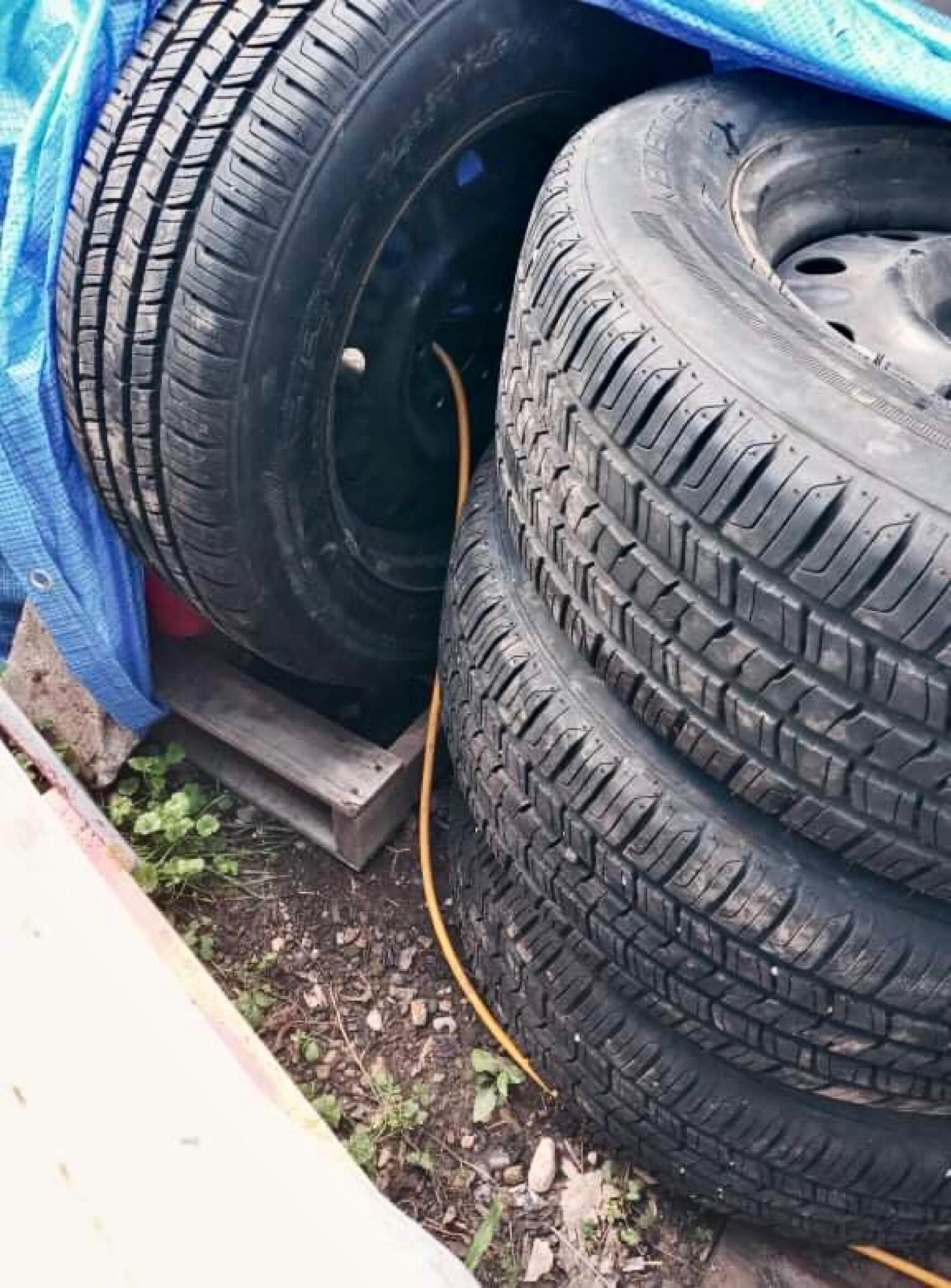 Car tires
