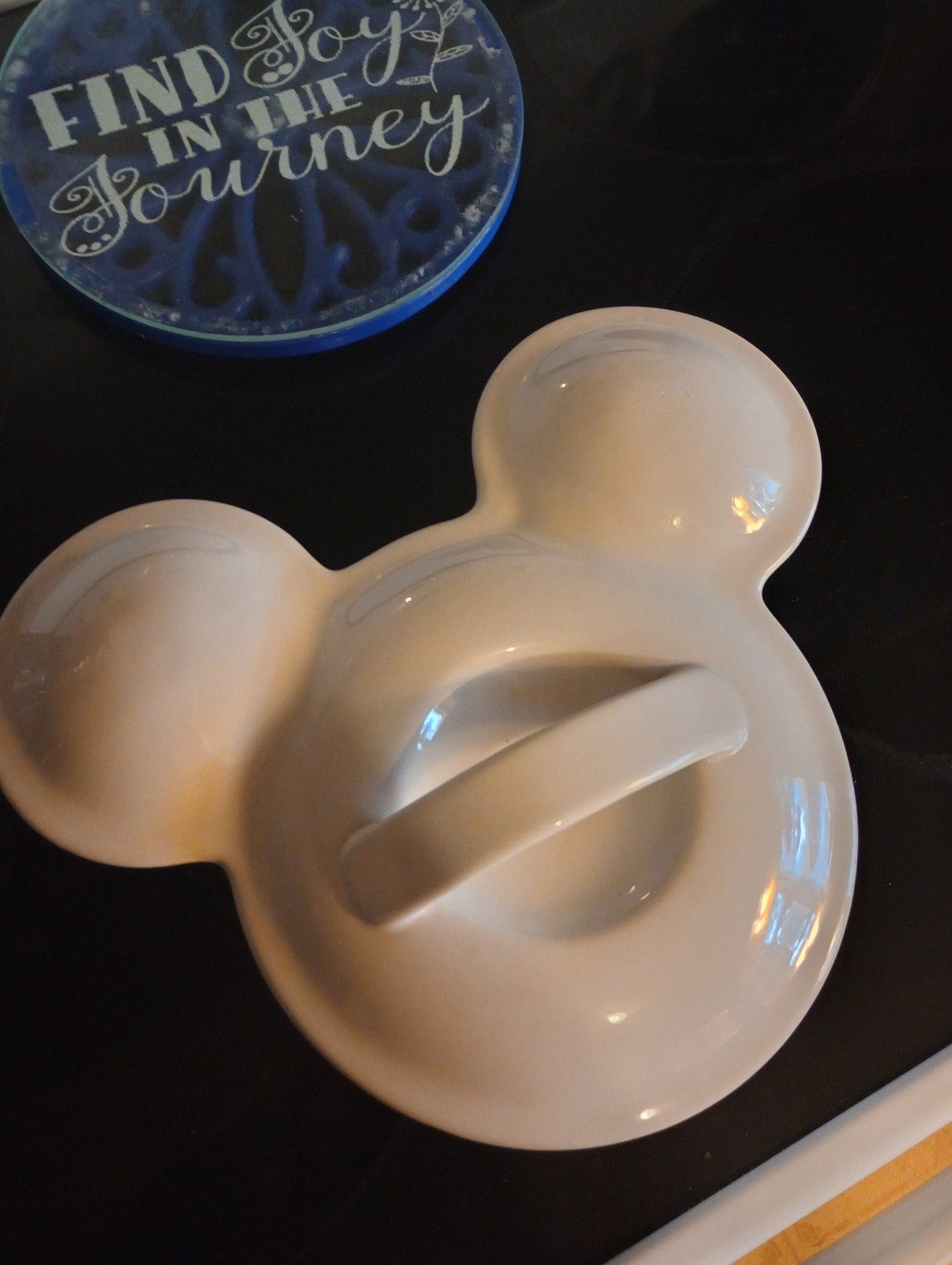 Oven safe mickey casserole dish