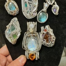 (Read first) custom labradorite pendant