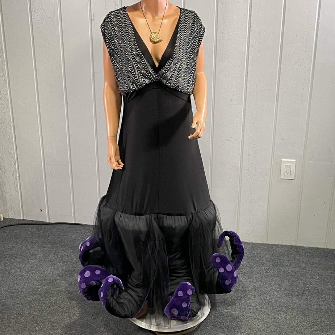 * Custom Ursula Little Mermaid Halloween Costume Sz L/XXL