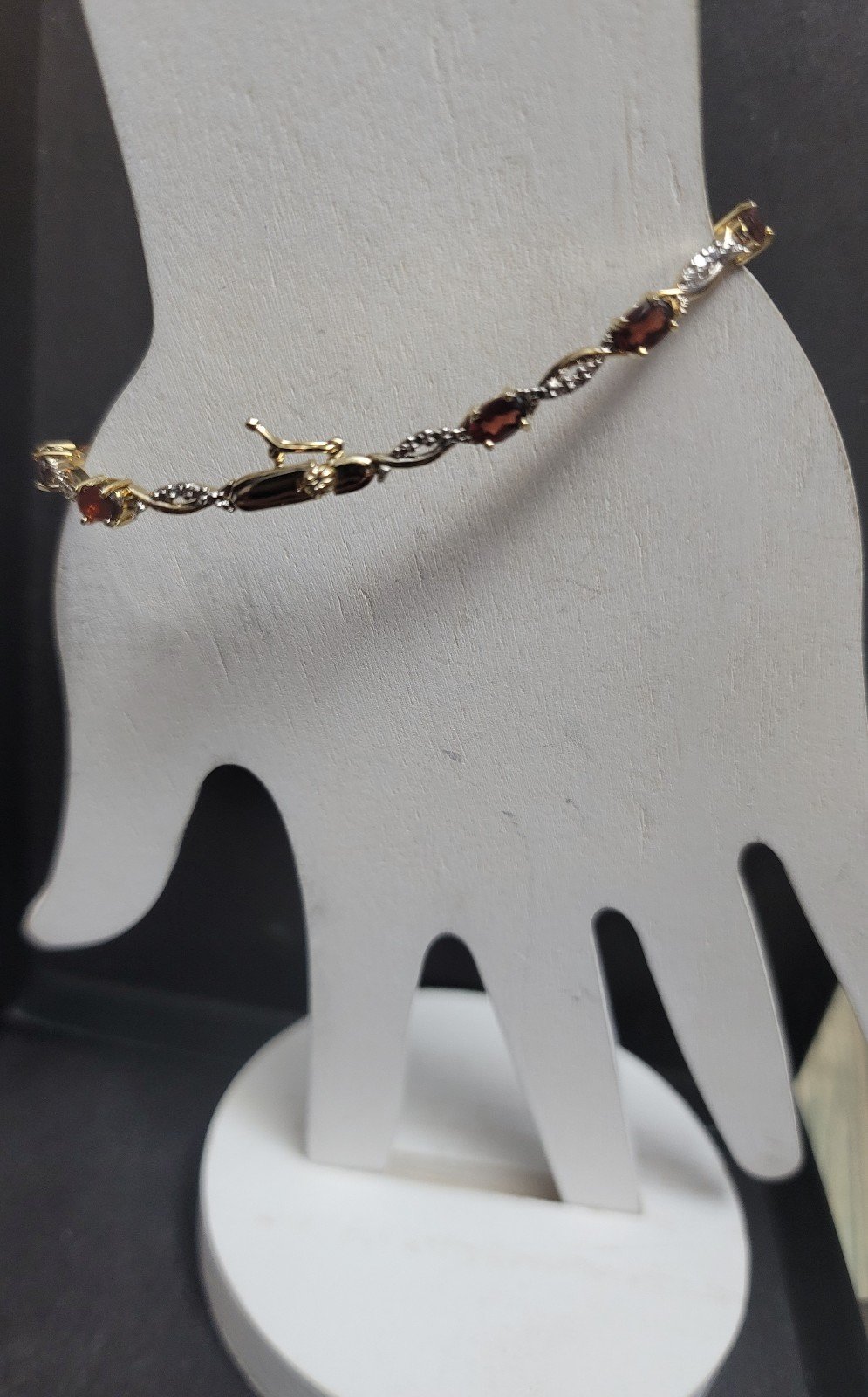 B221 Natural Red Garnet and Diamond Tennis Link Bracelet