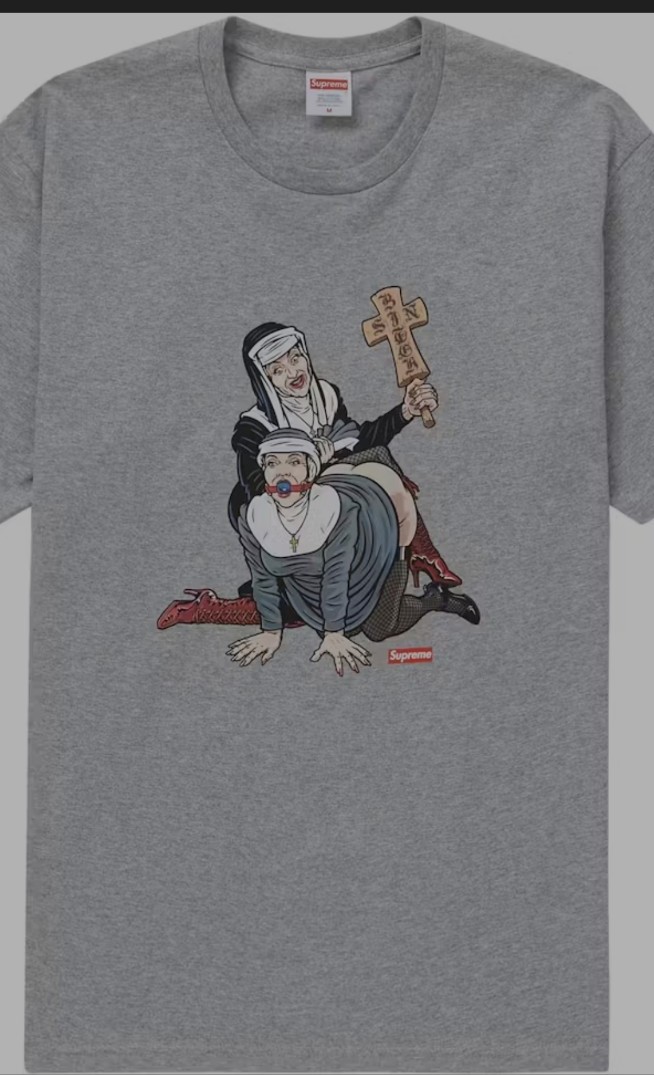 Supreme nun tee size XL