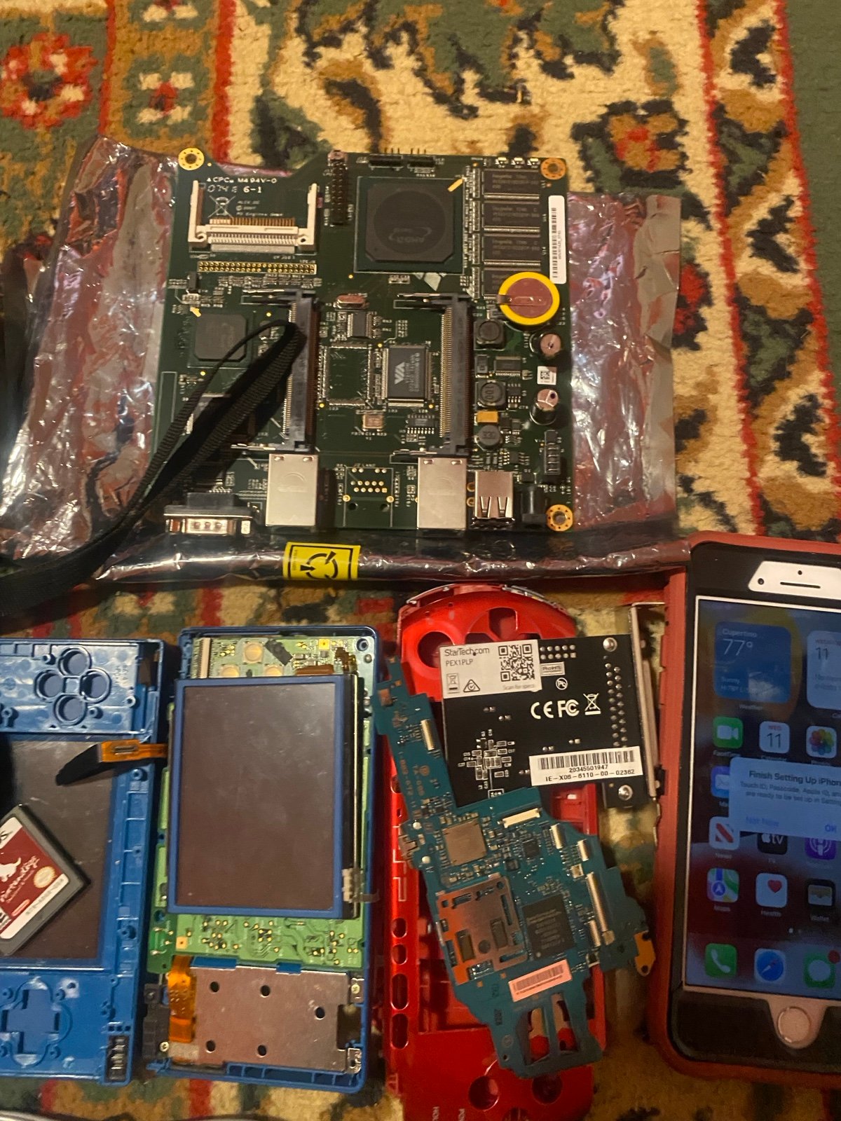JUNK DRAWER ELECTRONICS LOT SEND OFFERS