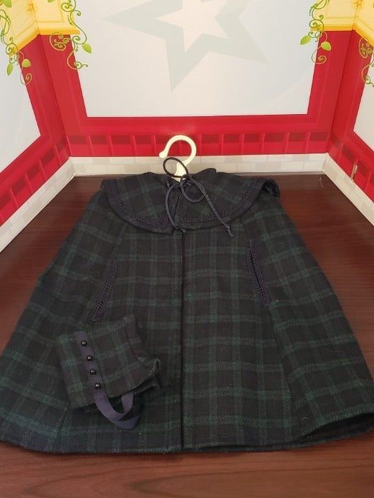 Pleasant Company Samantha's Plaid Cape & Gaiters.