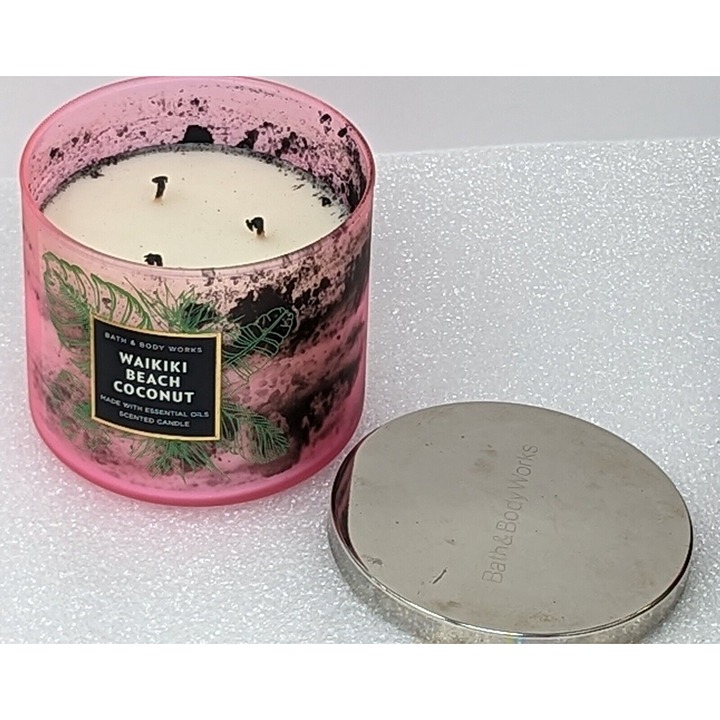 Bath & Body Works Waikiki Beach Coconut 14.5 oz Three-Wick Scented Candle