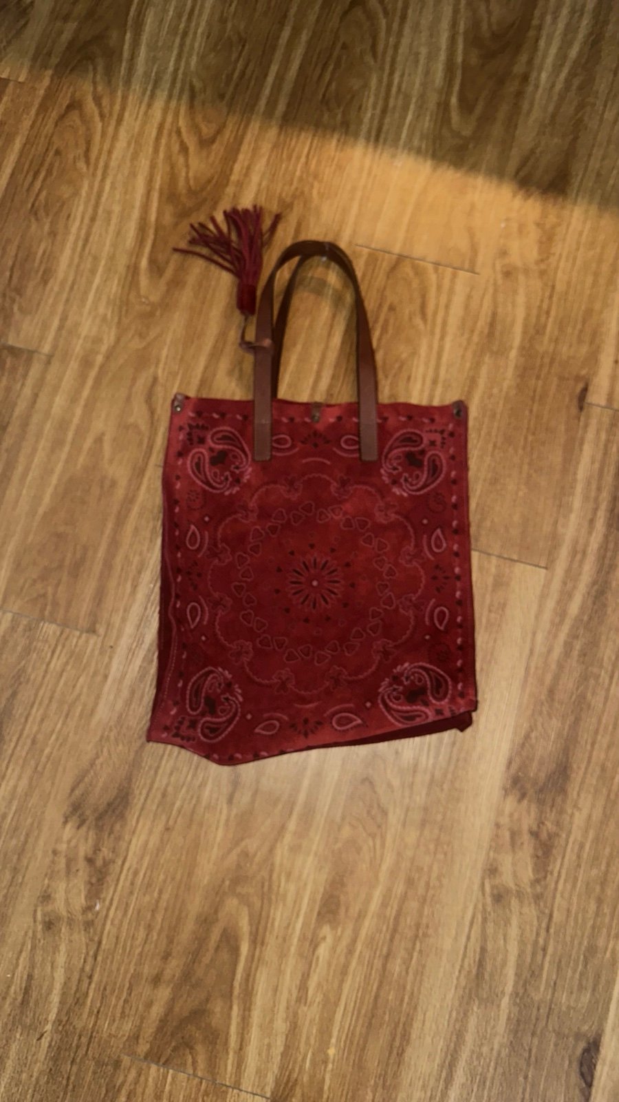 Sundance Catalog Vera Pelle Americana Red Suede Bandana Print Tote Made In Italy
