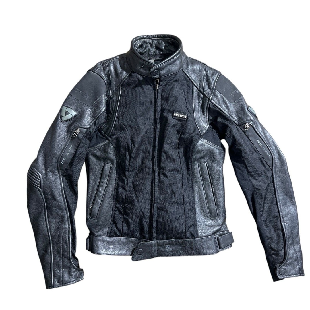 Rev It! Leather Motorcycle Jacket size 38 With Lining And Shoulder Pads
