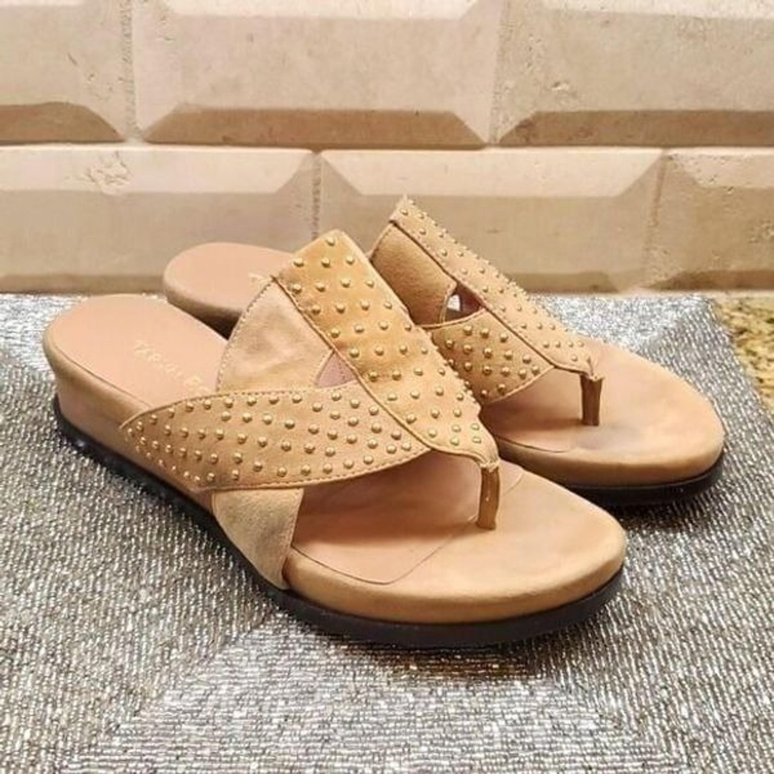 TARYN ROSE "Shonda" Sandals - Size 5 1/2
