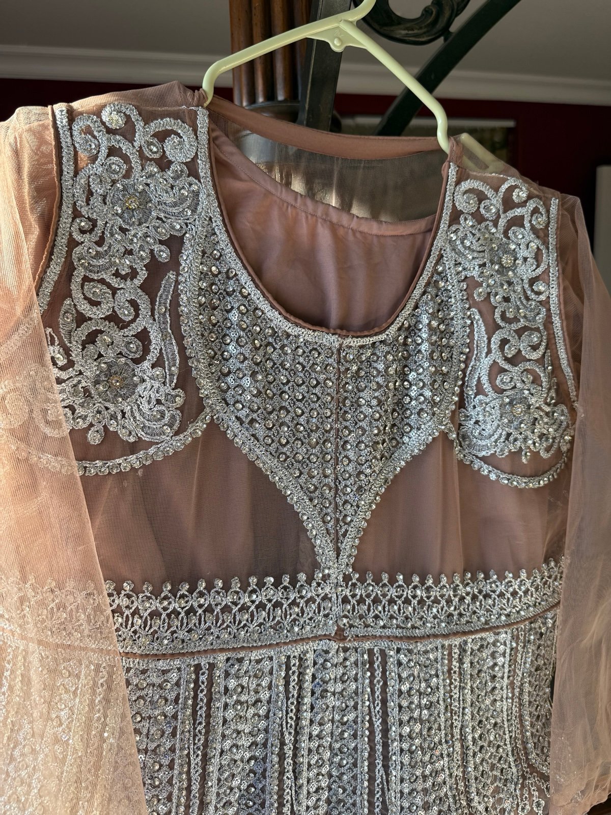 Pakistani/Indian party weddings cloth