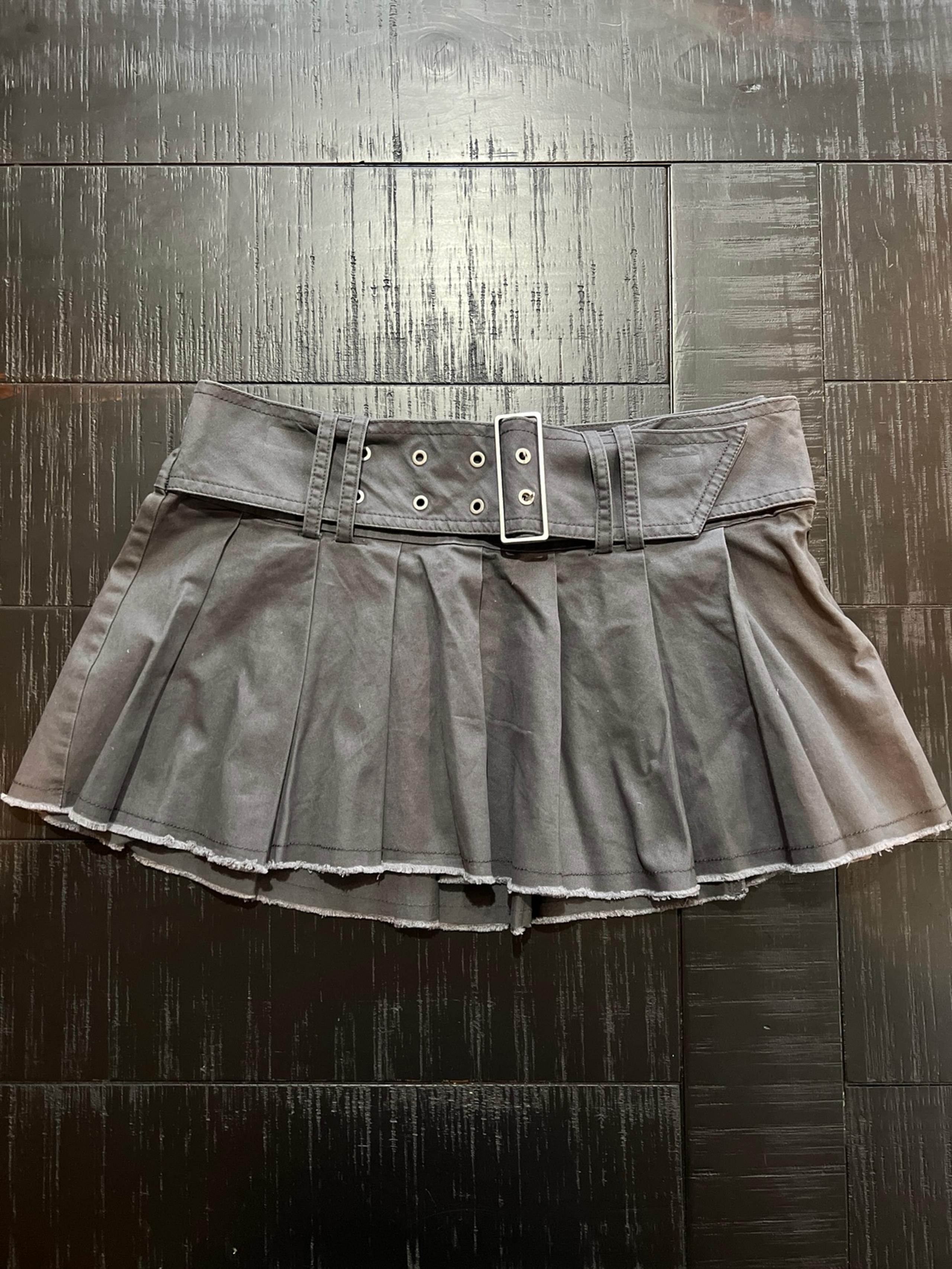BDG Diego Pleated Belted Mini Skirt