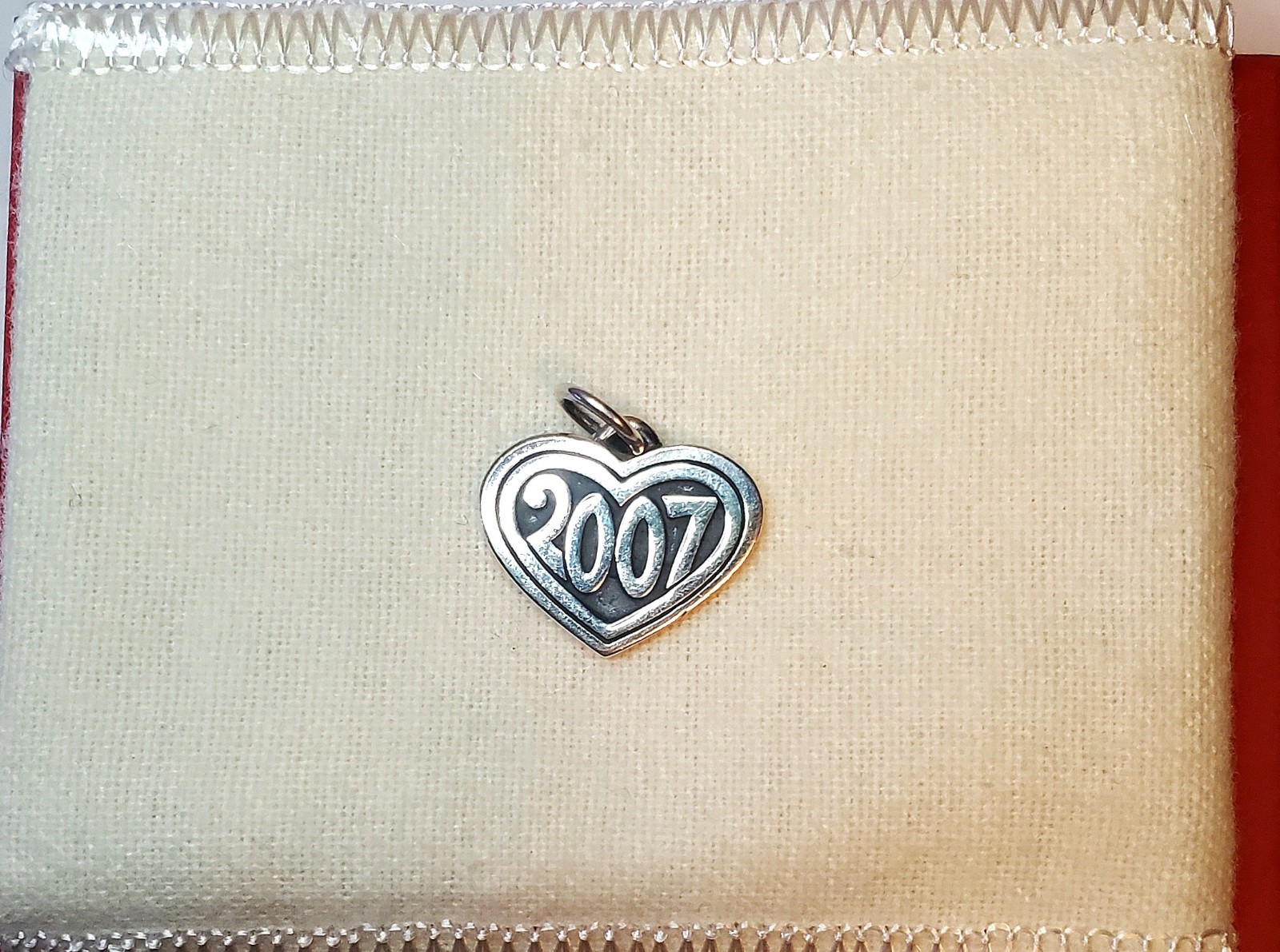 James Avery Retired 2007 Heart Charm