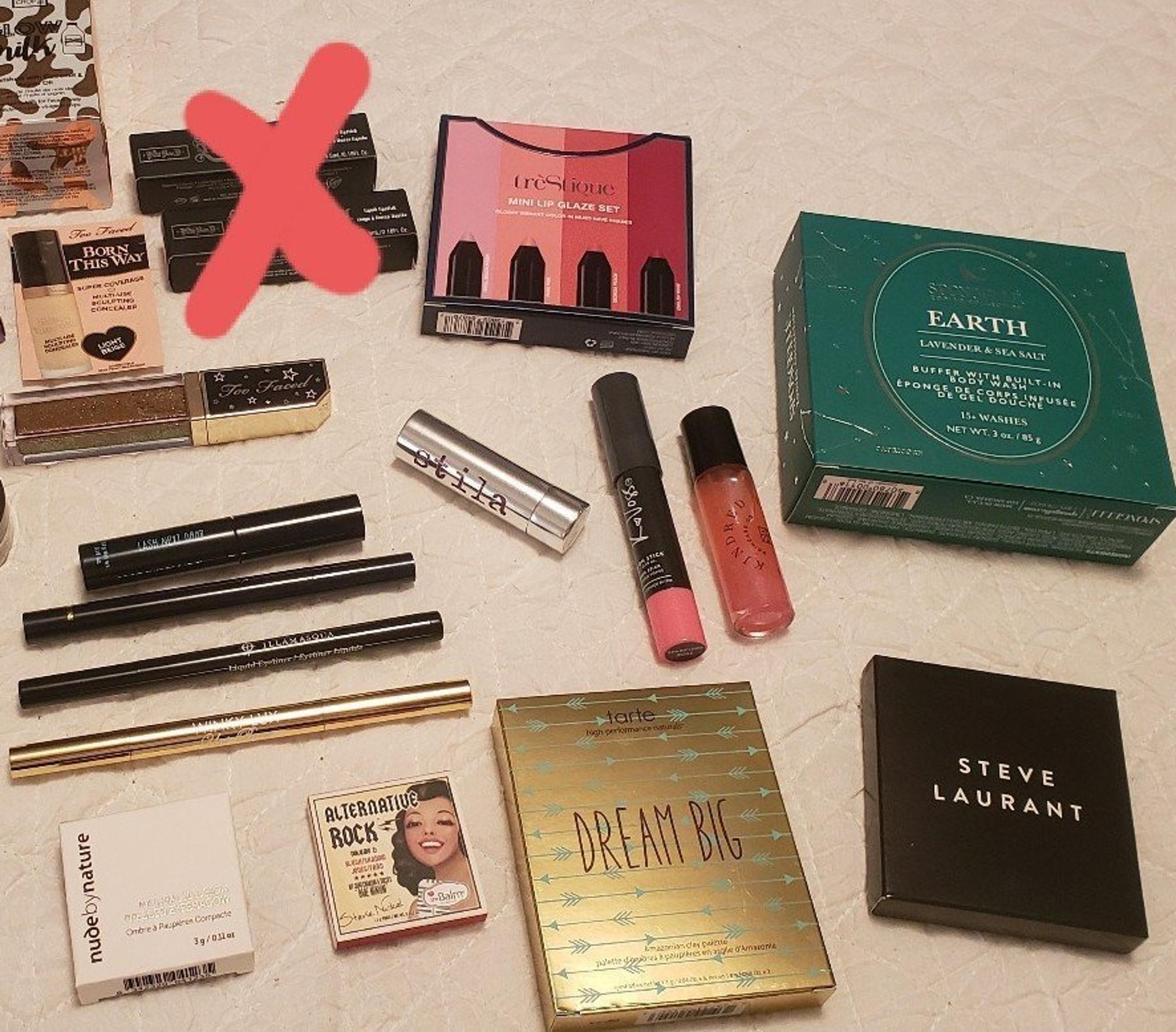 Random ipsy, make up mix, body Care, full size and deluxe.