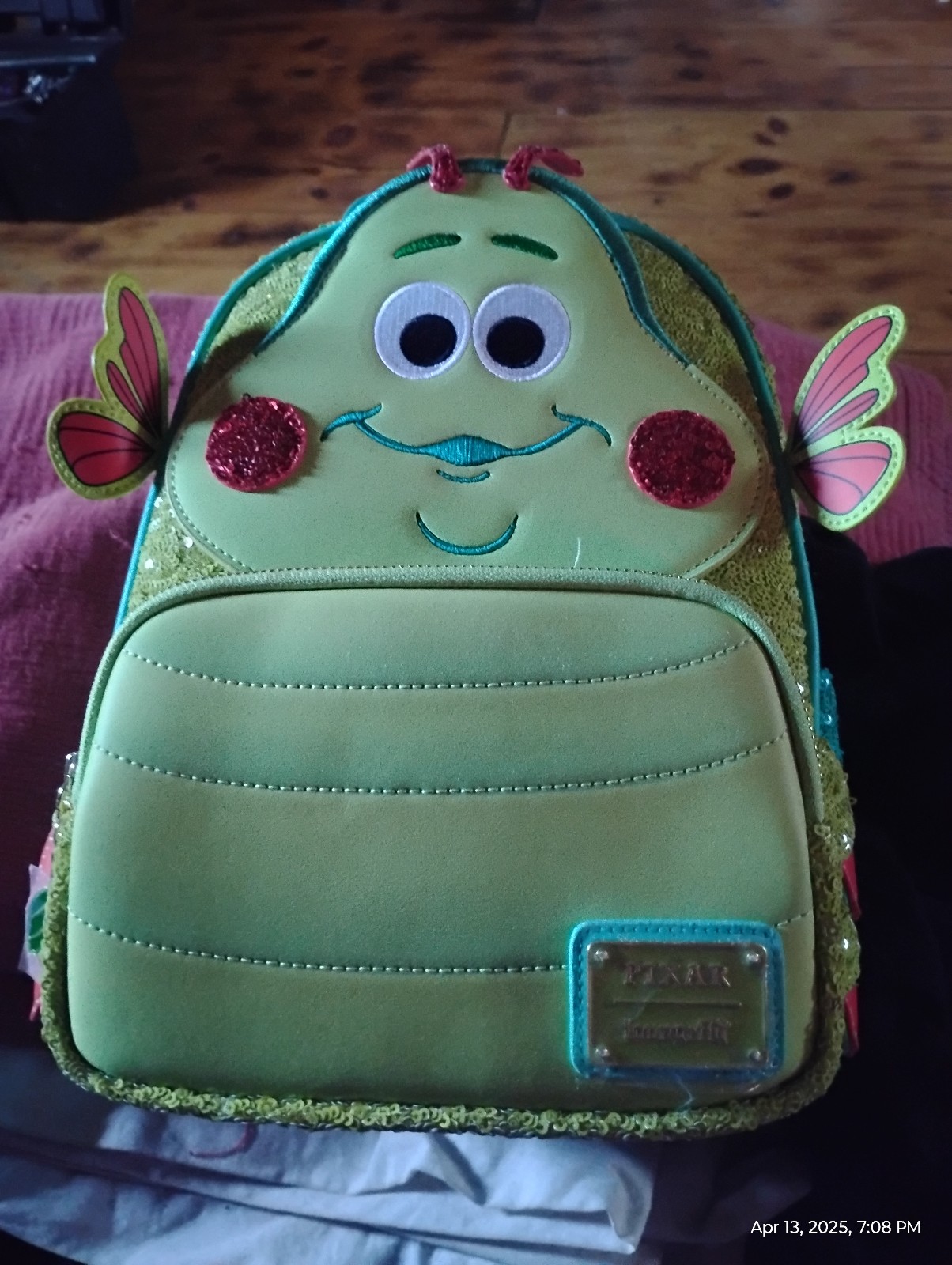 heimlich loungefly