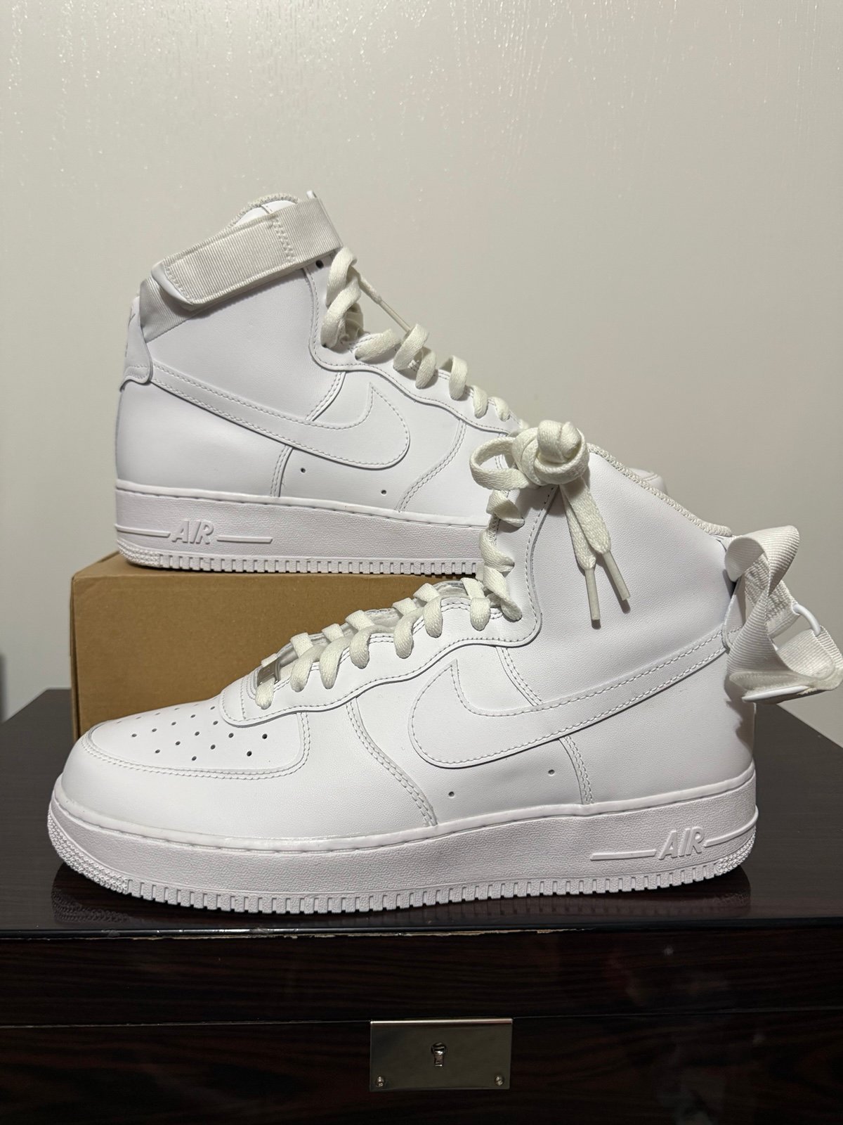 Nike Air Force 1 High '07 Triple White Sneaker CW2290-111 Men's Size 12.5