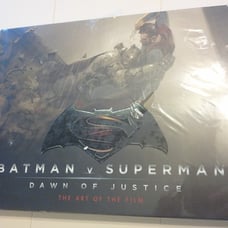Batman V Superman Dawn of Justice Art of the Film HC SHRINKWRAP TEAR Titan Books