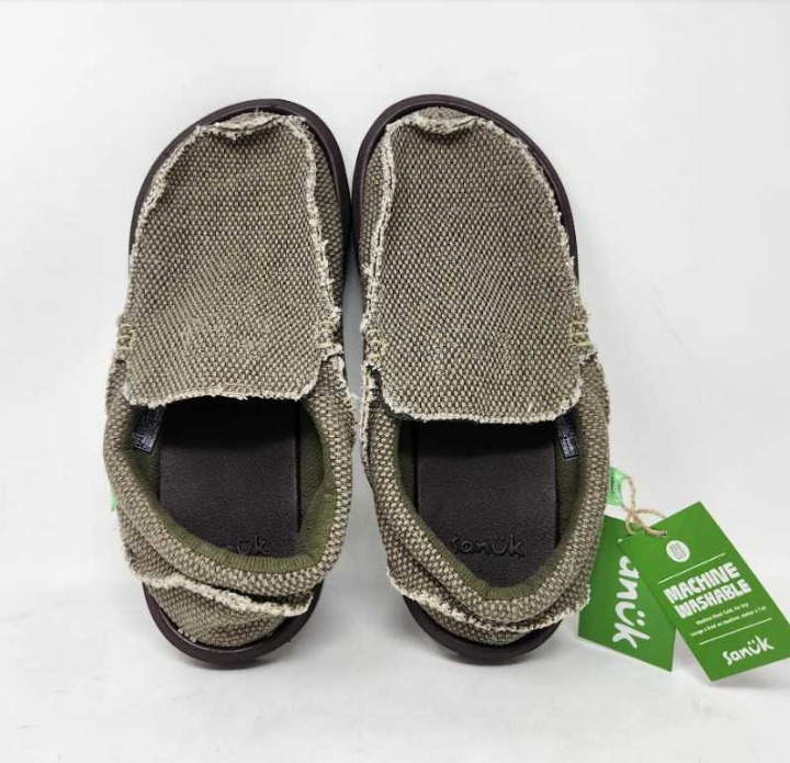 New men's 7 Sanuk Chiba brown slip on shoes