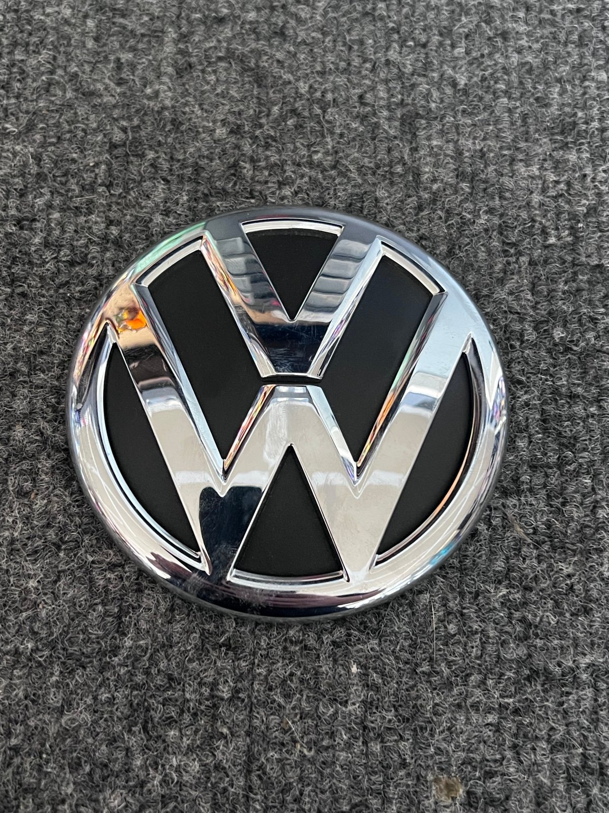 Volkswagen emblem