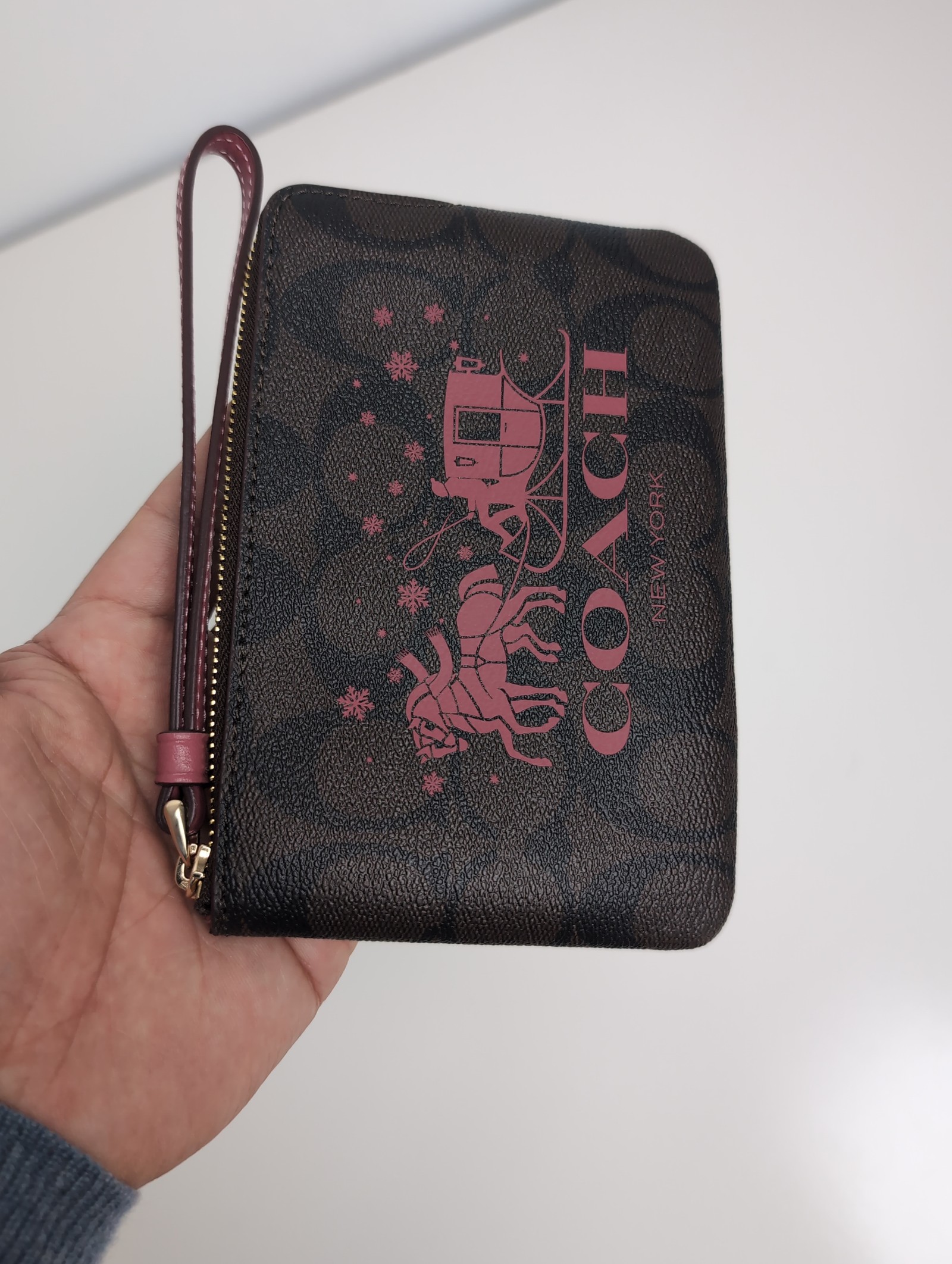 Coach CN755 Corner Zip Wristlet In Signature Canvas With Horse And Sleigh Brown