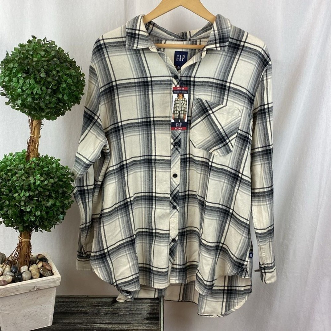 Gap Ivory Black & Gray Plaid Checkered Long Sleeve Button Top NEW XL