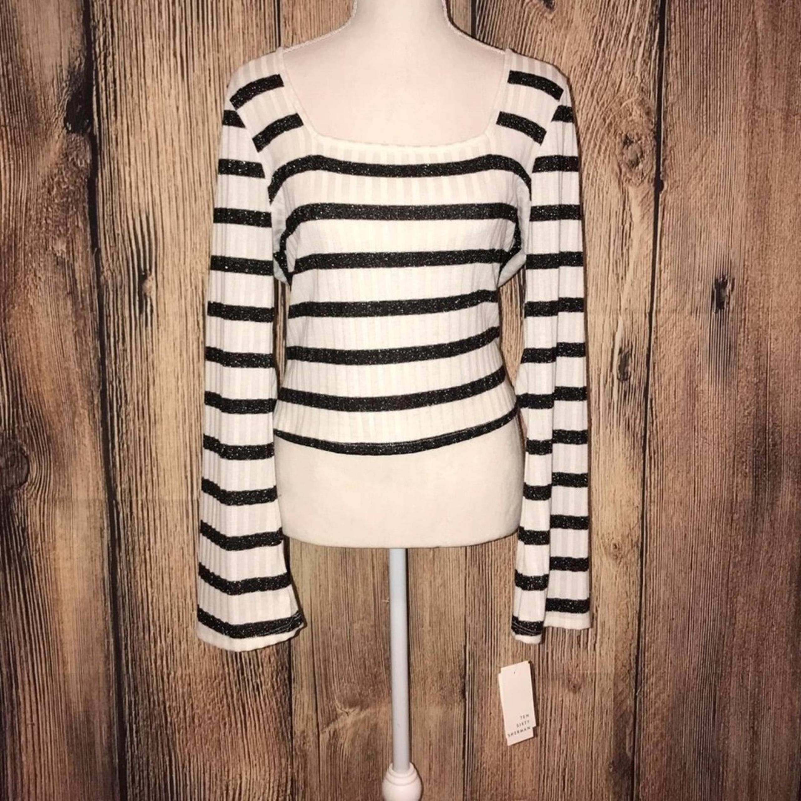 TEN SIXTY SHERMAN LARGE BLACK & WHITE SWEATER NWT