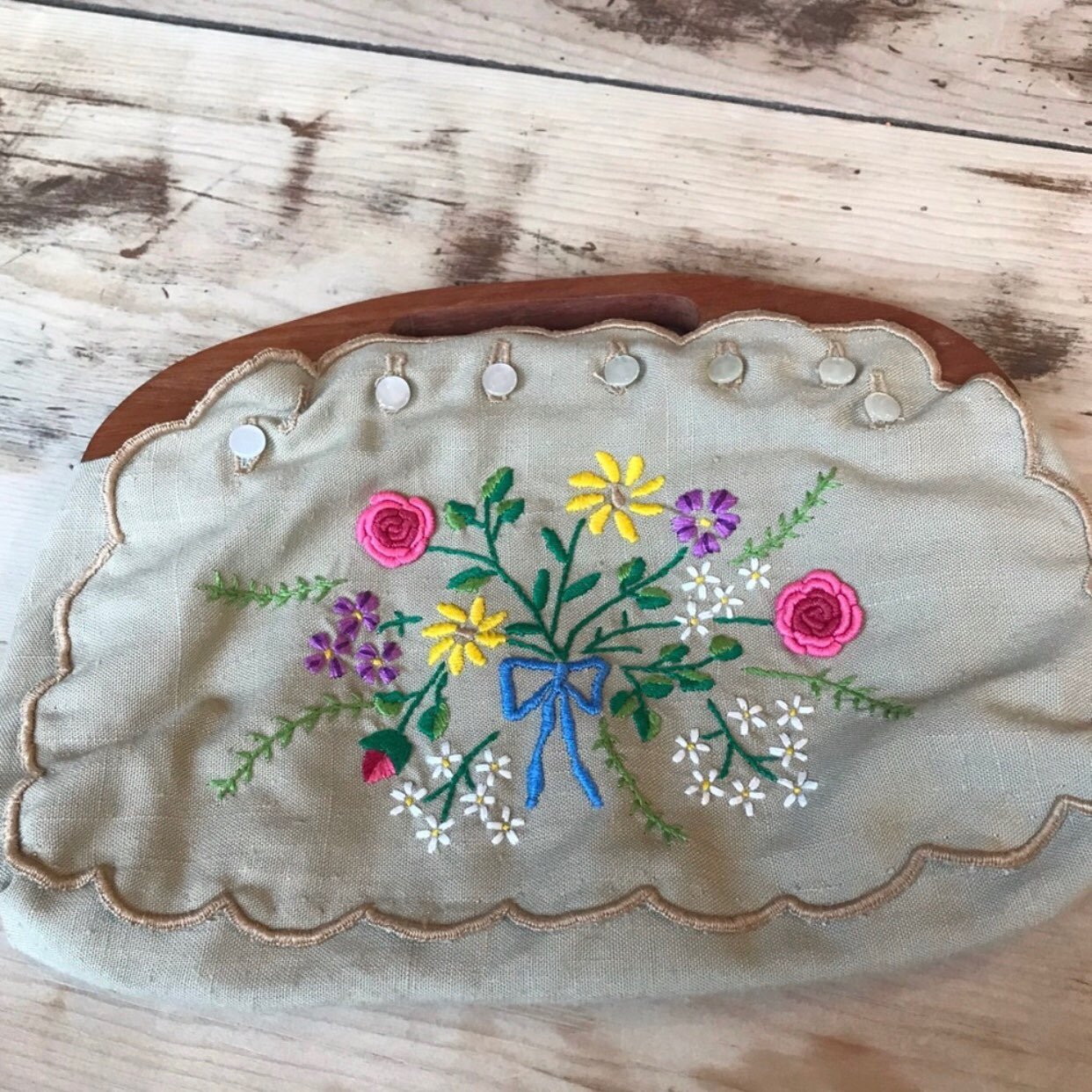 Vintage Flower Embroidered Clutch